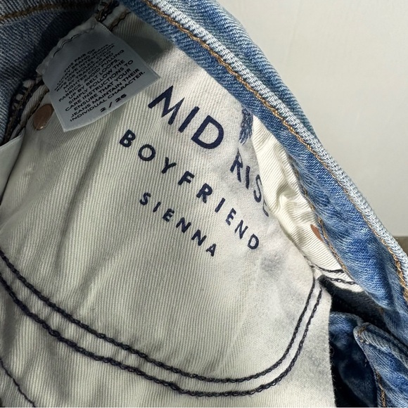 Lucky Brand Sienna Mid Rise Slim Boyfriend Jean In Wisteria CT Wash Size 2/26 - Picture 13 of 14